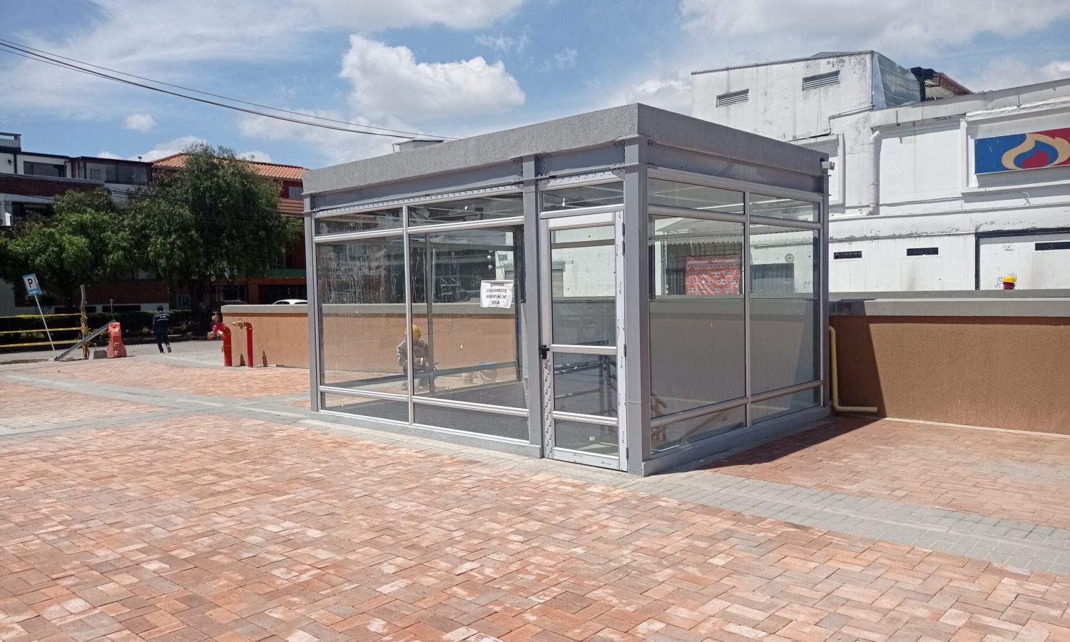 Área comercial HUB